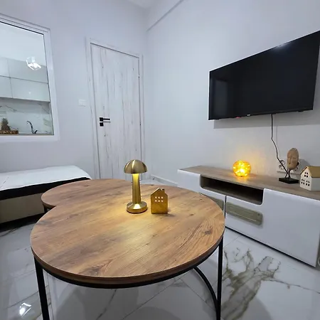 Apartment Cozy In Center Of *